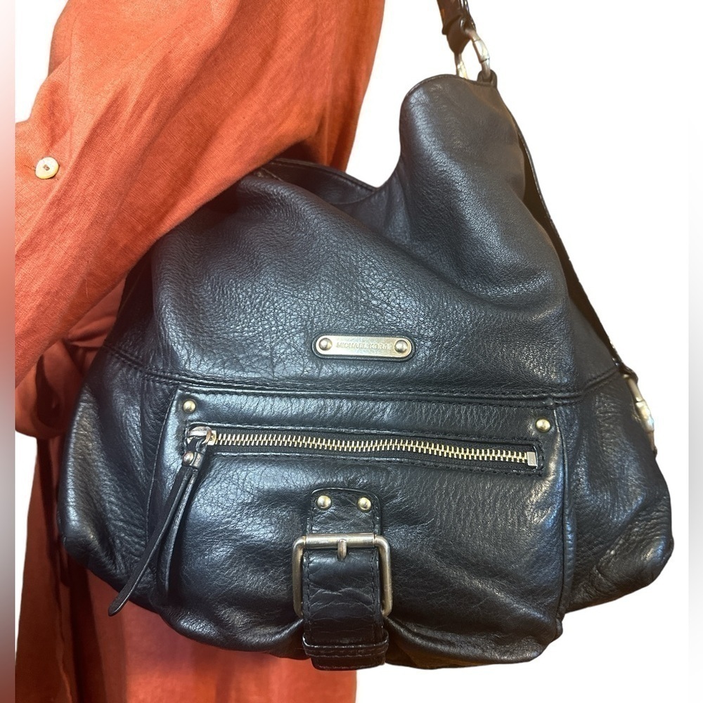 Michael Kors Austin Shoulder Bag  Magnetic Closure Soft Supple Leather